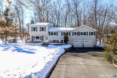 Candlewood Lake Home For Sale in Brookfield Connecticut