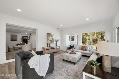**WATERFRONT**MINS FROM BEACH**FULL RENOVATION** Welcome to this - photo 26