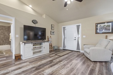Welcome to 15187 Haven Cove in the highly sought-after Gulf - photo 6