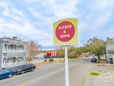 902 Montgomery Street presents a rare opportunity to acquire a - photo 3