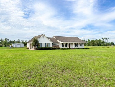 (private lake, pond, coastal) Home For Sale in Adel Georgia