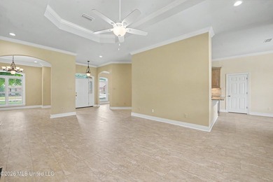 Location, Location, location! This lovely home is convenient to - photo 6