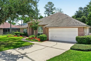 Beautifully updated 4BR/2BA home situated on a quiet cul-de-sac - photo 6