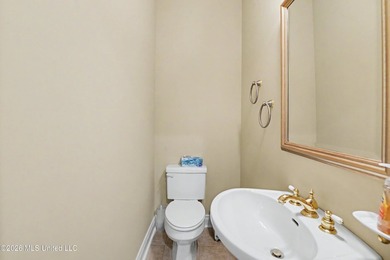 Location, Location, location! This lovely home is convenient to - photo 9