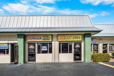 Bright, open showroom with newly applied SunDek finished floors - photo 1