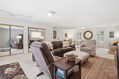 This house is a designer's dream. Flooded with sunlight, floor - photo 32