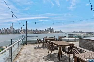 Enjoy waterfront living at its finest in Residence #712 at NINE - photo 36