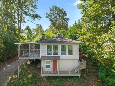 Lake Home For Sale in Decatur, Tennessee