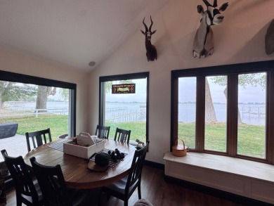 This beautifully updated ranch-style home. SOLD - photo 20
