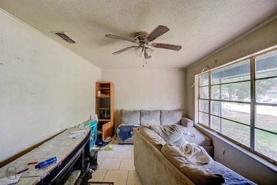 GREAT investment property to add to your rental portfolio. Home - photo 6