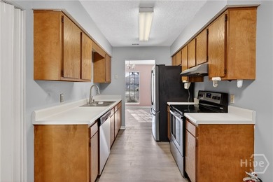WELCOME HOME TO THIS LOVELY HOME NESTLED IN THE HEART OF THIS - photo 9