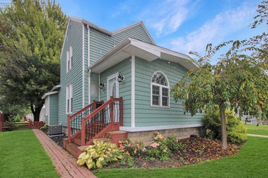 Lake Erie - Ottawa County Home Active Under Contract in Port Clinton Ohio