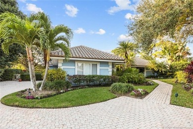 A truly exceptional offering within a secure gated enclave - photo 2