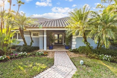 A truly exceptional offering within a secure gated enclave - photo 3