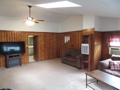 Rocky Fork Lake! Cozy lakefront 3BR, 2BA lake cottage on full - photo 11