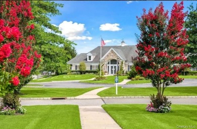 Experience luxurious, easy resort-style living at Westhampton - photo 6