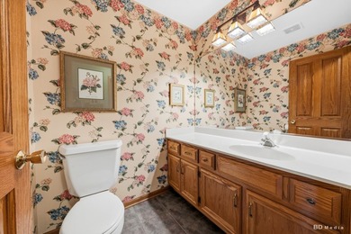 Welcome to this meticulously maintained Gallagher & Henry - photo 17
