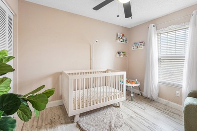 This beautifully remodeled house is ready for you to call it - photo 19