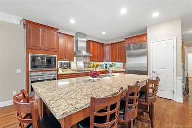 Experience luxurious, easy resort-style living at Westhampton - photo 10