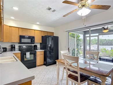 Rare Waterfront Condo in Pelican Cove - Spectacular Views & - photo 10