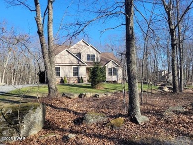 Hidden Lake Home Sale Pending in Hawley Pennsylvania