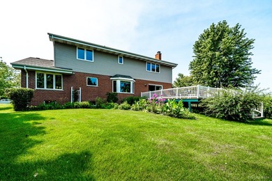 Welcome to this meticulously maintained Gallagher & Henry - photo 32