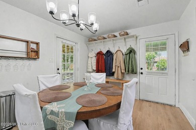 This light-filled starter home in Waveland is a must-see! - photo 8