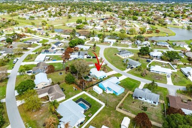This beautifully remodeled house is ready for you to call it - photo 38