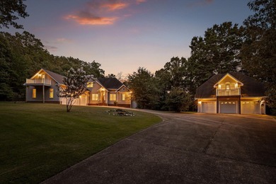 Chickamauga Lake Home For Sale in Harrison Tennessee