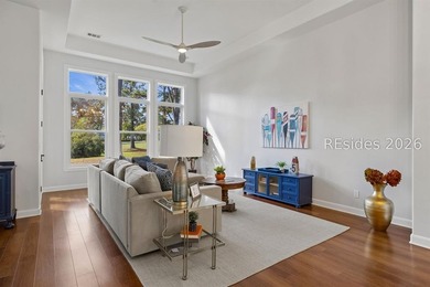 Move-in ready with a recently refinished pool. This beautifully - photo 7