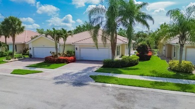Lakes at Tradition! Beautifully updated 2/2/2 Villa. Interior - photo 20