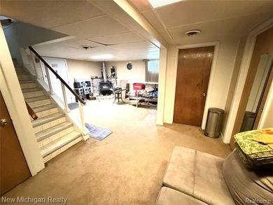 This spacious ranch offers a rare opportunity to enjoy lake - photo 24