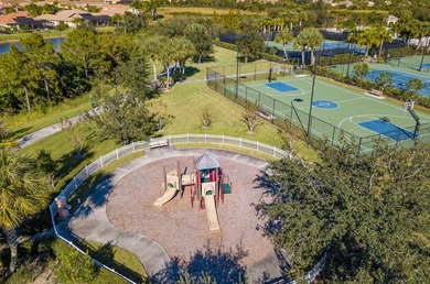 Lakes at Tradition! Beautifully updated 2/2/2 Villa. Interior - photo 27