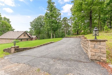 Close to Beaver Lake and Rocky Branch Marina, only 15 minutes to - photo 5