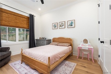 Back on the market with major lifestyle upgrades - a new pool - photo 36
