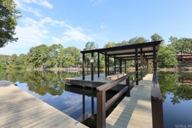 FULLY FURNISHED 1,968+/- SF 3 Bedroom, 2 Bath Home on Lake - photo 11