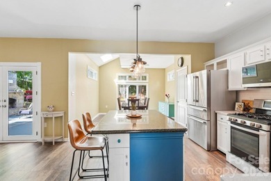 Enjoy Lake Norman living this summer! This move-in ready - photo 13