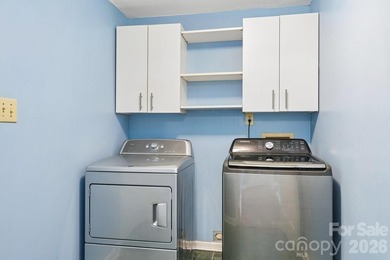 Enjoy Lake Norman living this summer! This move-in ready - photo 19