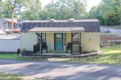 FULLY FURNISHED 1,968+/- SF 3 Bedroom, 2 Bath Home on Lake - photo 20