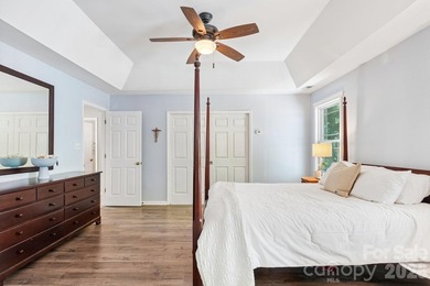 Enjoy Lake Norman living this summer! This move-in ready - photo 22
