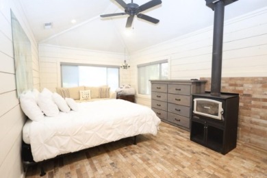 FULLY FURNISHED 1,968+/- SF 3 Bedroom, 2 Bath Home on Lake - photo 23