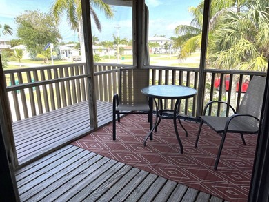 Rental potential. This is a stilt duplex with 2 bedrooms / one - photo 25