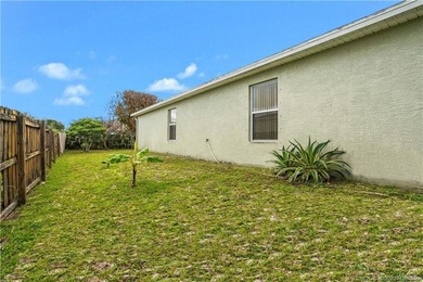 Welcome to this well maintained 4 bedroom, 3 bathroom home - photo 29