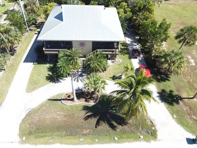 Rental potential. This is a stilt duplex with 2 bedrooms / one - photo 31