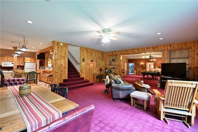 Northwoods Estate-Lake Namakagon. This 5BD, 8,500+ sqft - photo 31