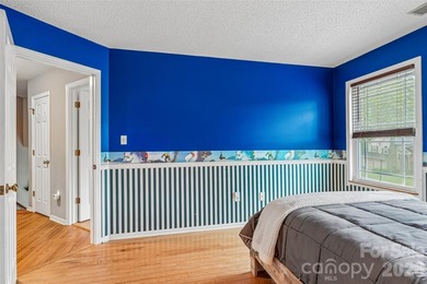 Enjoy Lake Norman living this summer! This move-in ready - photo 32