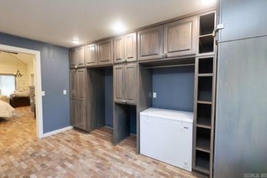 FULLY FURNISHED 1,968+/- SF 3 Bedroom, 2 Bath Home on Lake - photo 33