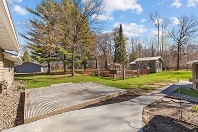 Nestled in the woods just minutes north of Brainerd/Baxter, this - photo 43