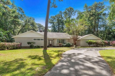 Located less than 2 miles from the ocean, this 3-bedroom, 2.5 - photo 45
