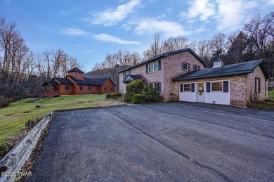 Lake Home For Sale in Starlight, Pennsylvania